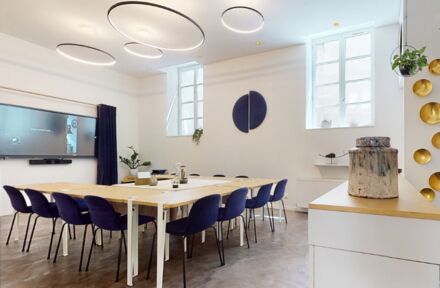 Salle de réunion à Lyon : osez l'originalité pour booster vos équipes ! - Foto 1