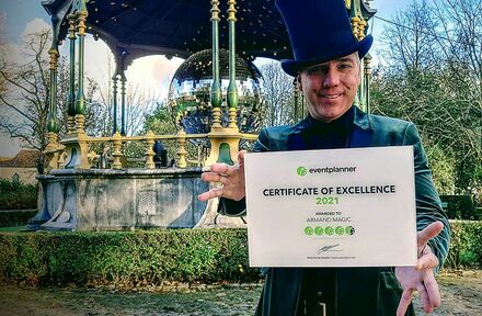 Goochelaar &amp; Mentalist Armand krijgt award 'Certificate of Excellence 2021' - Foto 1