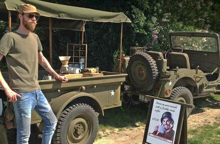 Mobiele koffiebar in army stijl - Foto 1